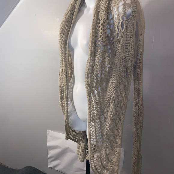 Crochet knitted sweater - Picture 15 of 17